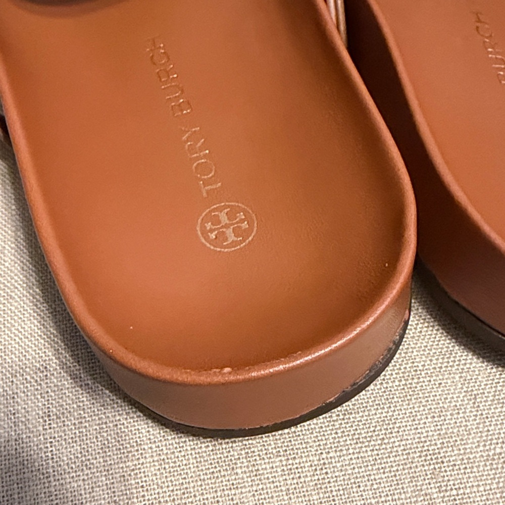 Tory Burch Brown Sandals, Size 7.5 - Picture 9 of 12